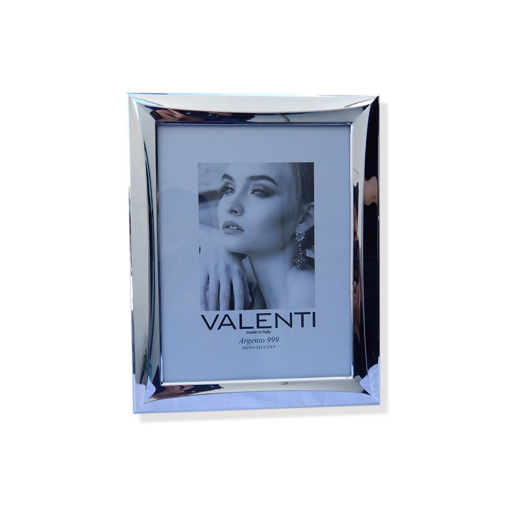 Cornice in argento